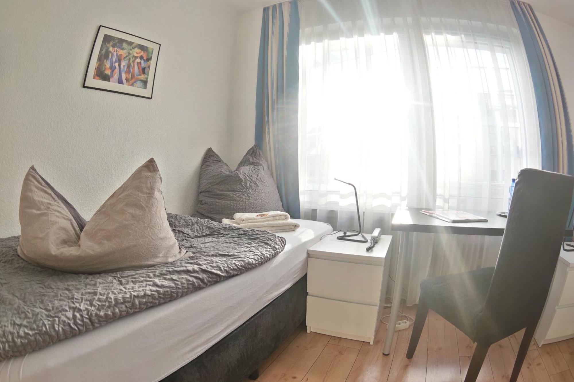 Hotel Merlin Garni Köln Værelse billede